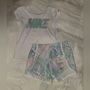 Nike Girl Athletic Outfit Size 6